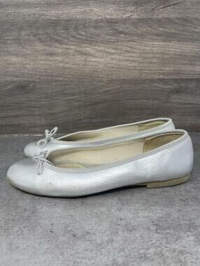 French Sole Flats Shoes Womens Size 9 Silver Leather Slip On FSNY